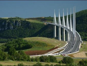 ponte-millau-estaiada-estrutura-metalica-galeria-um